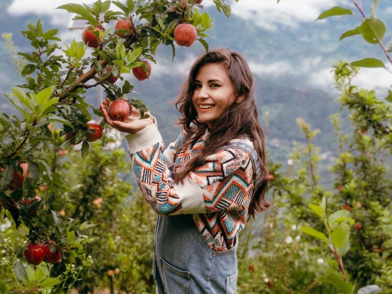 Aprajita Bansal founder of Phal Phool